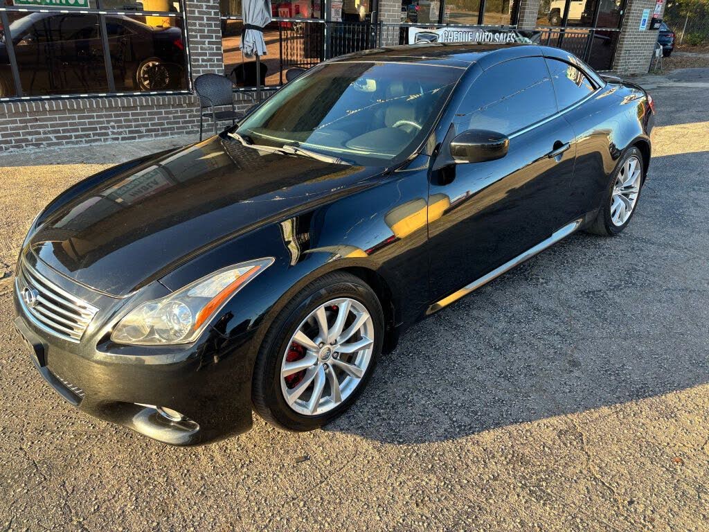 2013 INFINITI G37 Convertible RWD