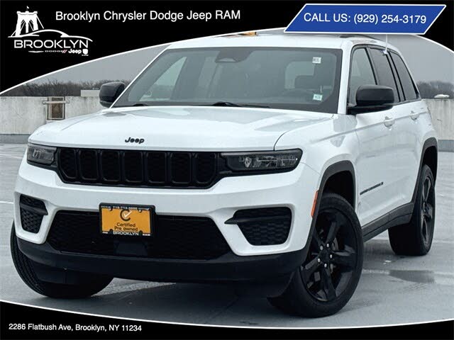 2022 Jeep Grand Cherokee Altitude 4WD