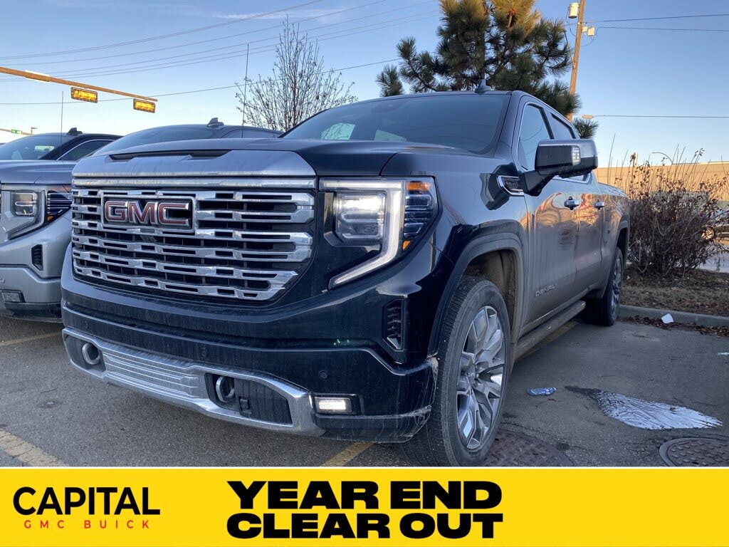 GMC Sierra 1500 Denali Crew Cab 4WD 2025