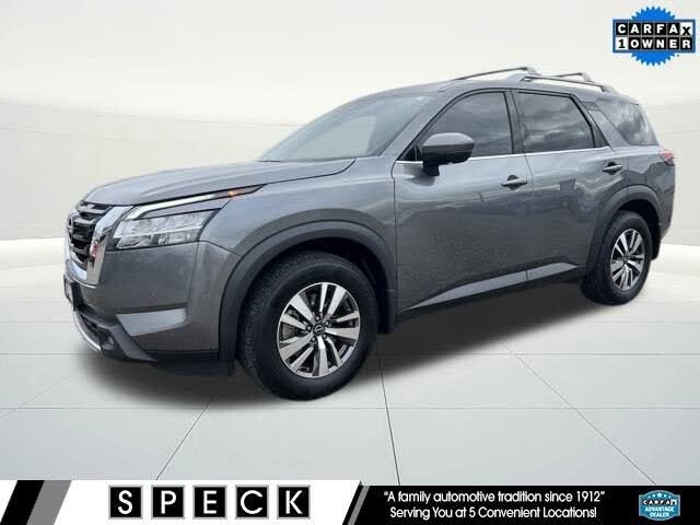 2022 Nissan Pathfinder SL 4WD
