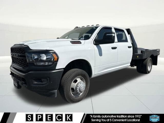 2023 RAM 3500 Chassis Tradesman Crew Cab LB DRW 4WD