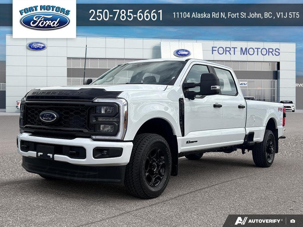 2025 Ford F-350 Super Duty XL Crew Cab 4WD