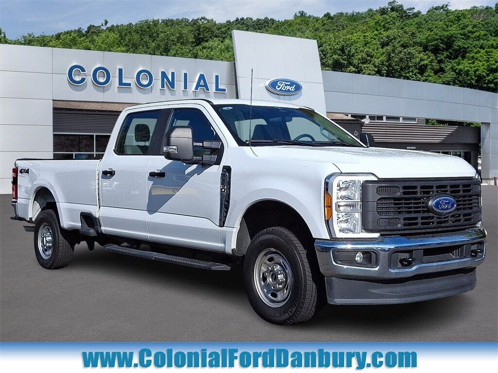 2023 Ford F-350 Super Duty XL Crew Cab 4WD