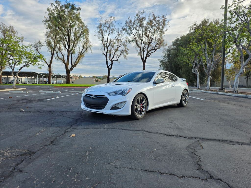 2014 Hyundai Genesis Coupe 3.8 Ultimate RWD