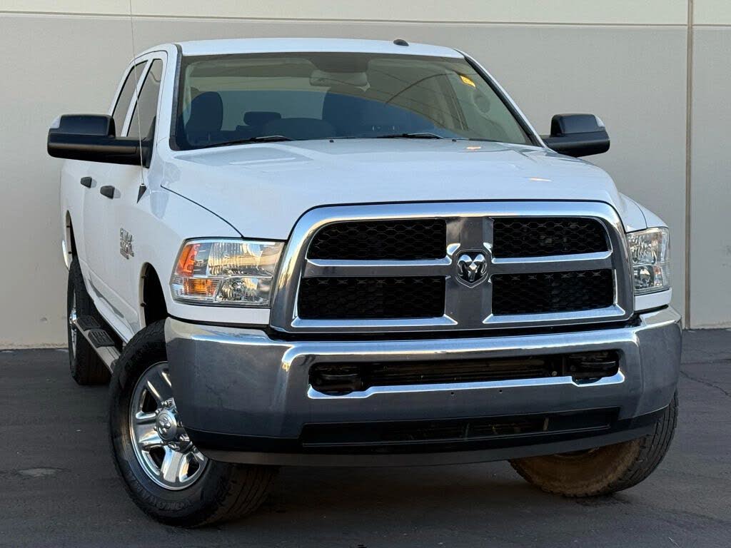 2017 RAM 2500 Tradesman Crew Cab 4WD