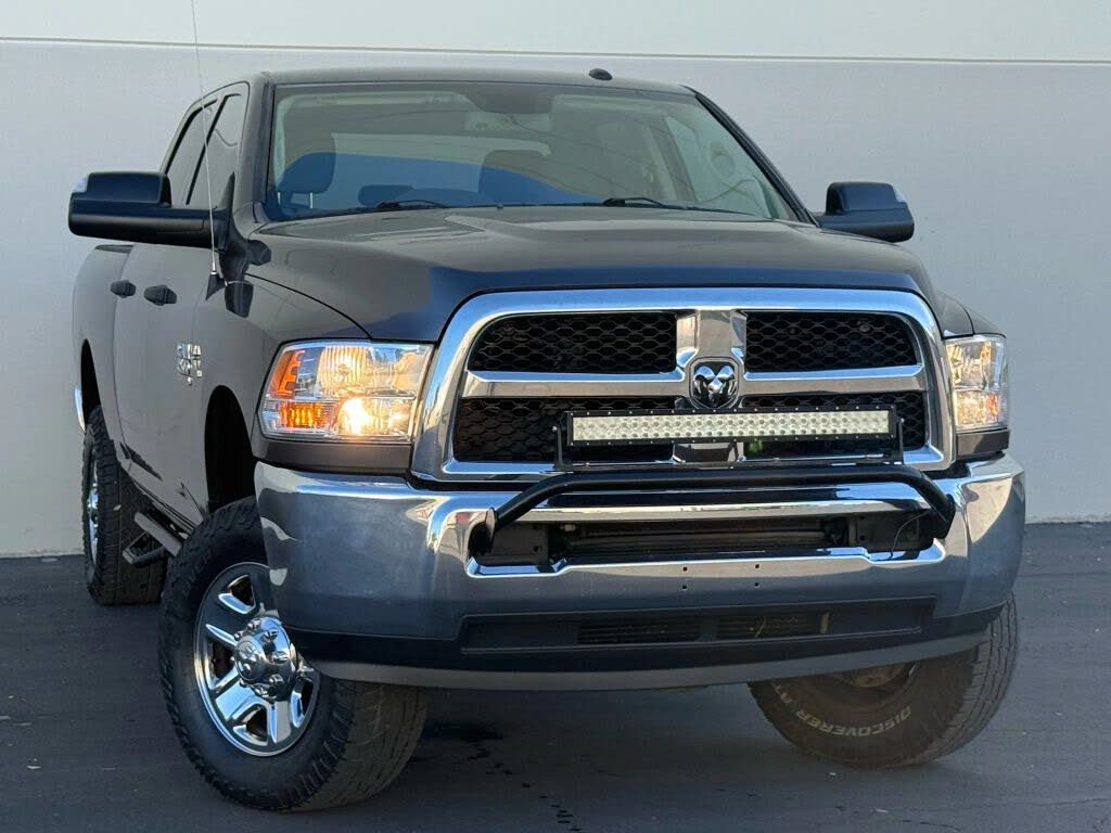 2018 RAM 2500 Tradesman Crew Cab 4WD