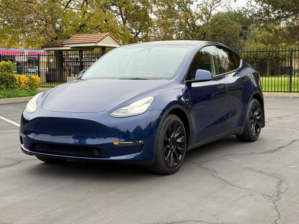 2022 Tesla Model Y Long Range AWD