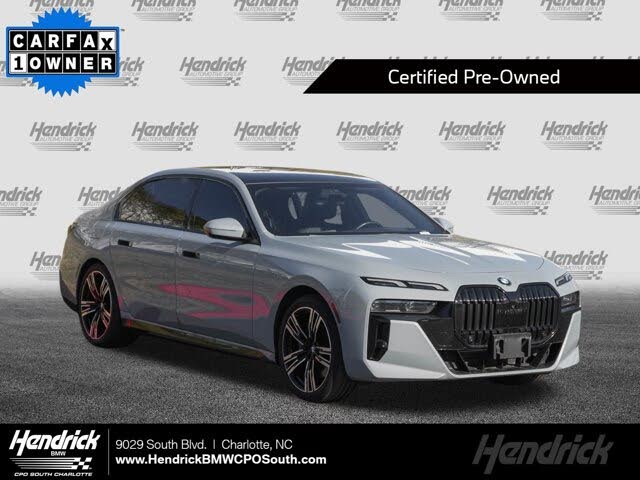 2023 BMW 7 Series 740i RWD