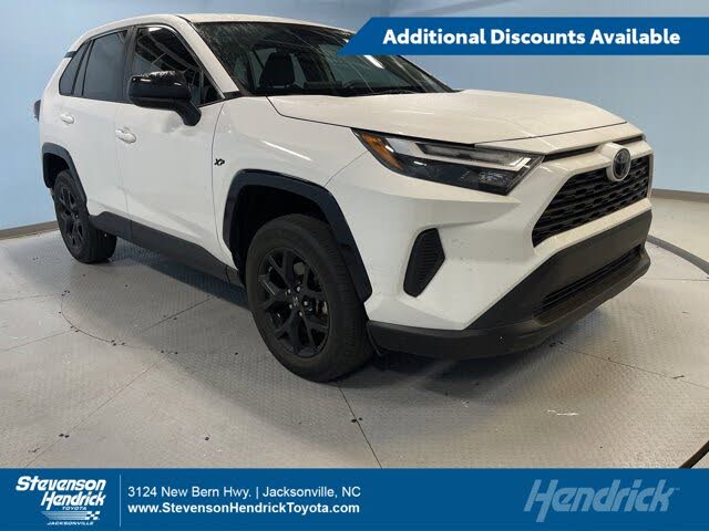 2023 Toyota RAV4 LE FWD