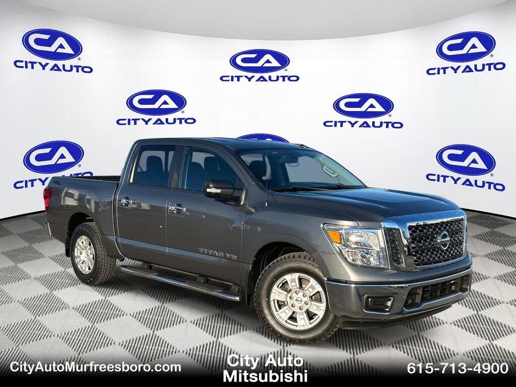 2018 Nissan Titan SV Crew Cab RWD