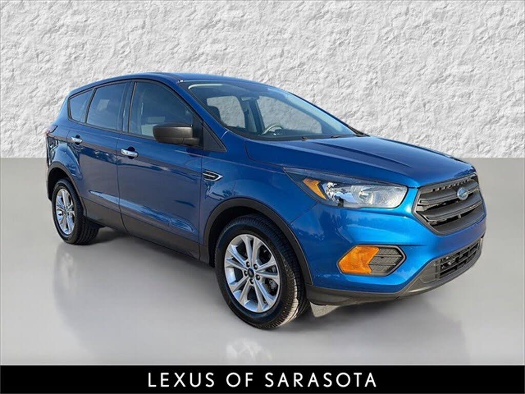 2019 Ford Escape S FWD