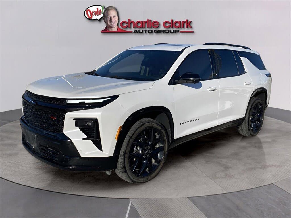 2024 Chevrolet Traverse RS FWD