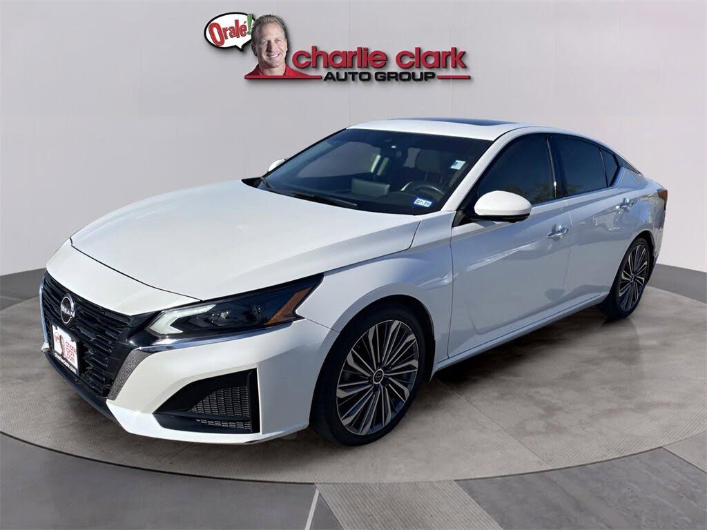 2024 Nissan Altima 2.5 SL FWD