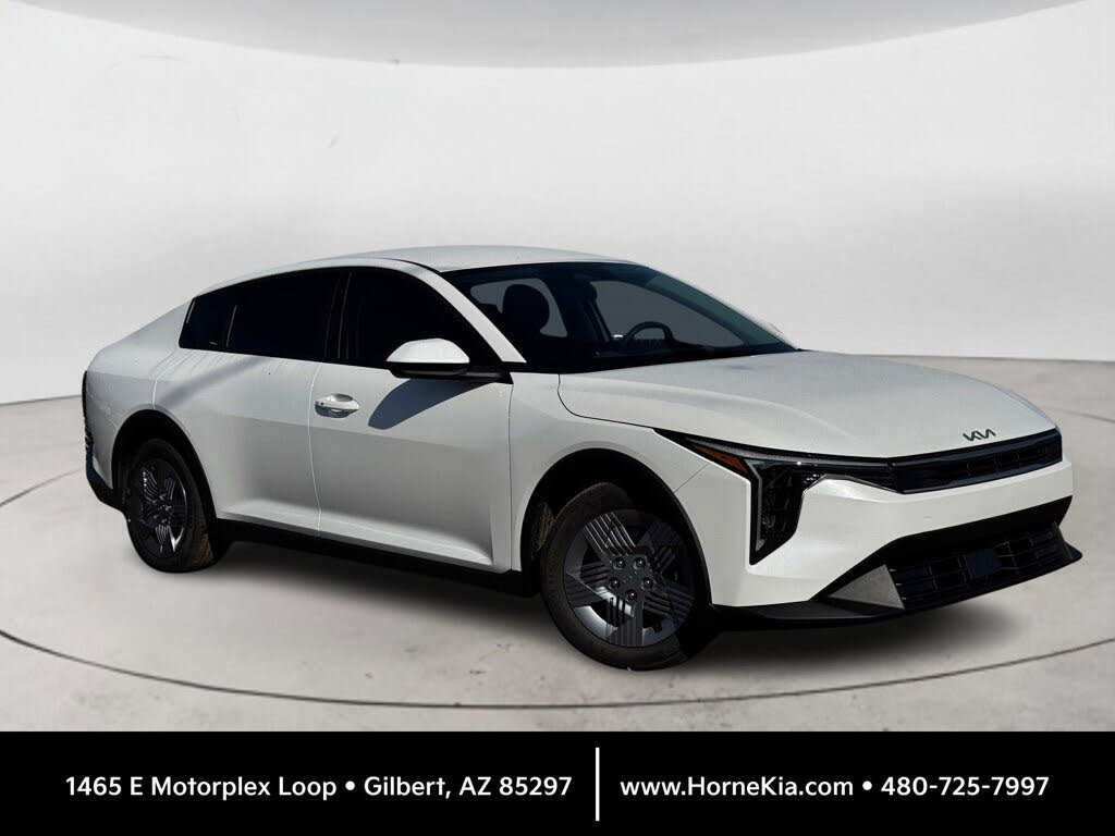 2025 Kia K4 LX FWD