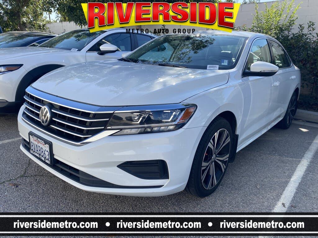 2021 Volkswagen Passat 2.0T SE FWD