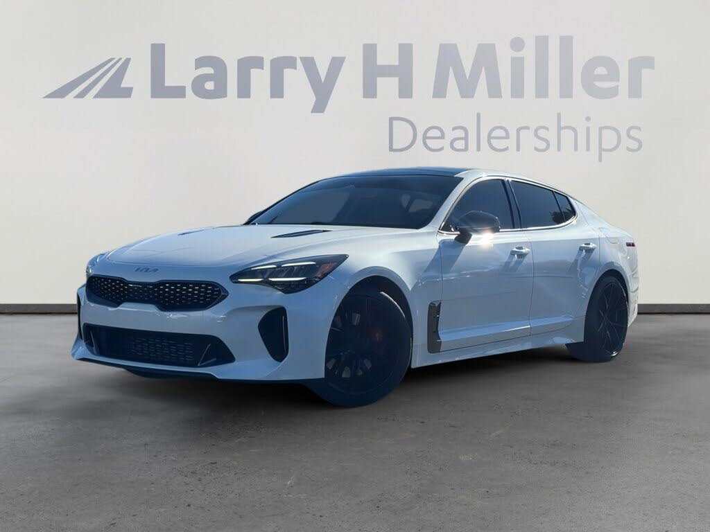 2022 Kia Stinger GT1 RWD