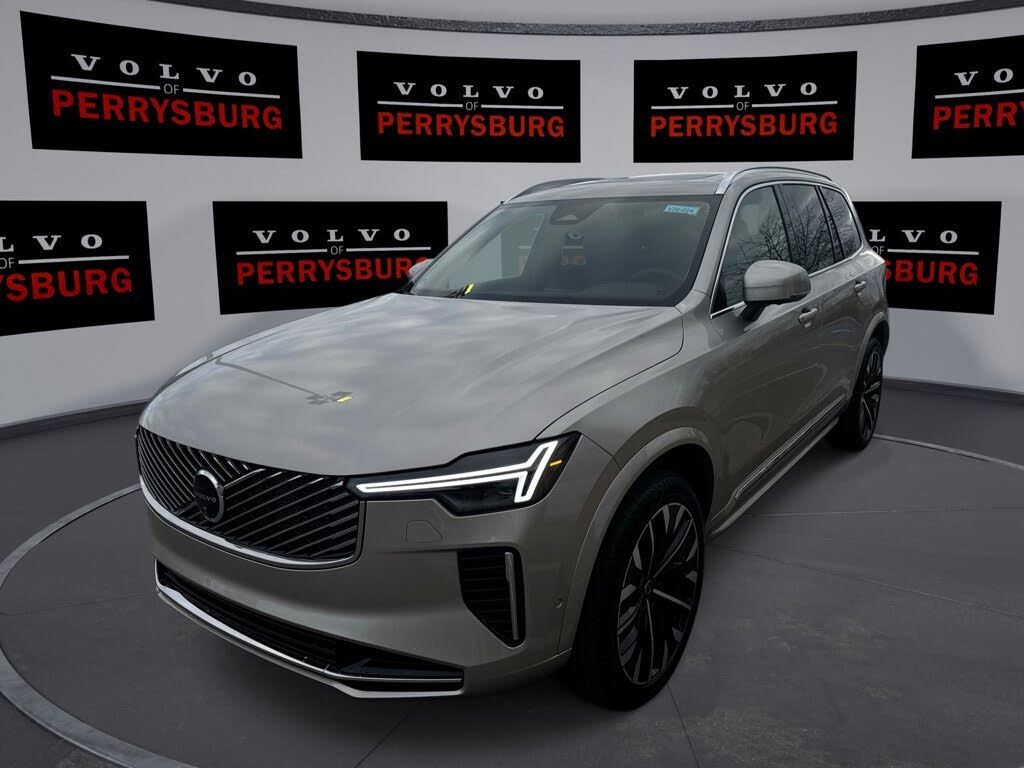 2026 Volvo XC90 B6 Plus 7-Passenger AWD