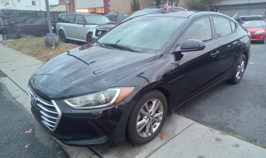 2017 Hyundai Elantra SE FWD