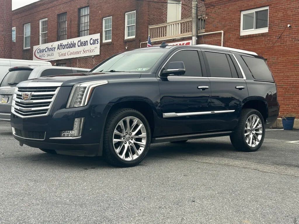 2018 Cadillac Escalade Platinum 4WD