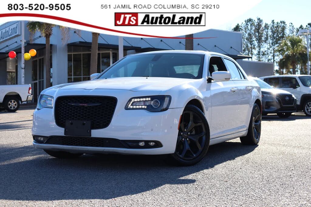 2023 Chrysler 300 S V6 RWD