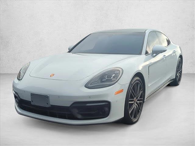 2022 Porsche Panamera 4 AWD