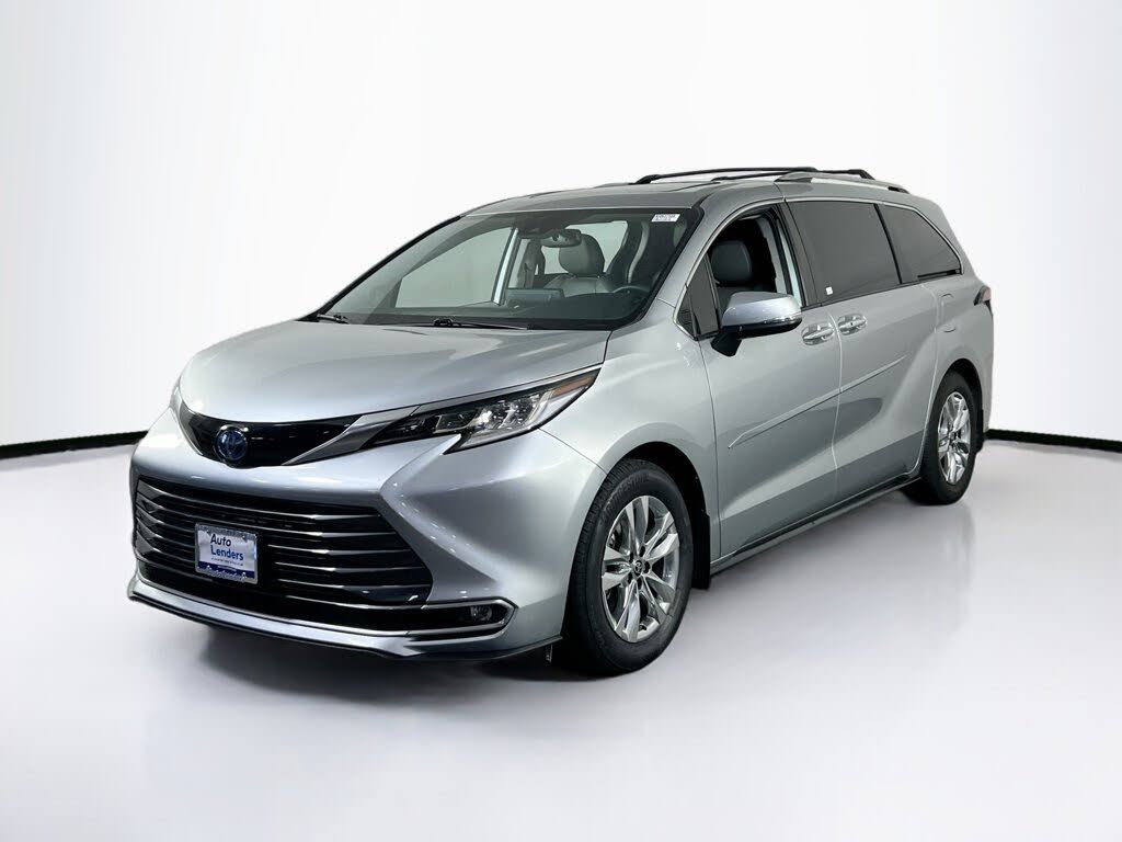 2022 Toyota Sienna Limited 7-Passenger AWD