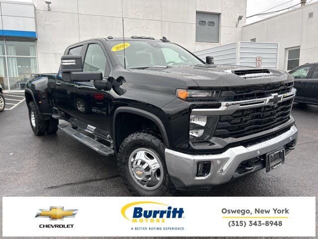2025 Chevrolet Silverado 3500HD LT Crew Cab 4WD