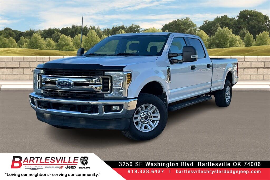 2018 Ford F-350 Super Duty XLT Crew Cab 4WD
