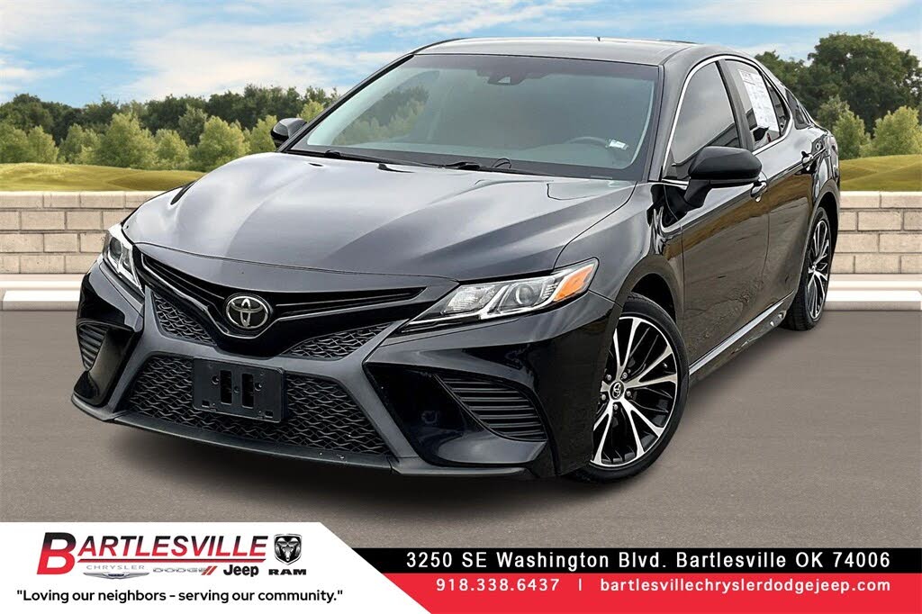 2018 Toyota Camry SE