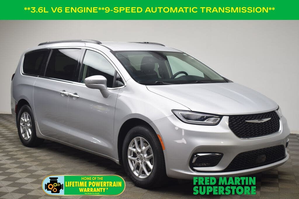 2022 Chrysler Pacifica Touring L FWD