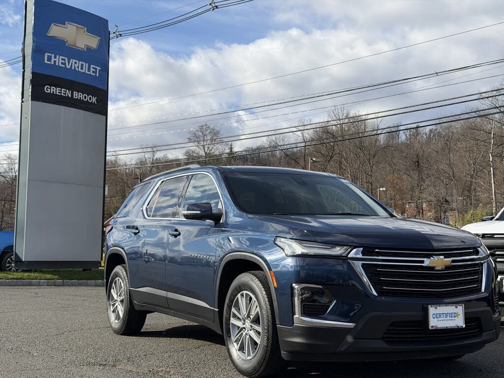 2023 Chevrolet Traverse LT Leather AWD