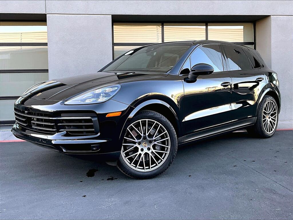2023 Porsche Cayenne S Platinum Edition AWD