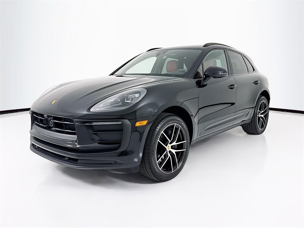 2025 Porsche Macan