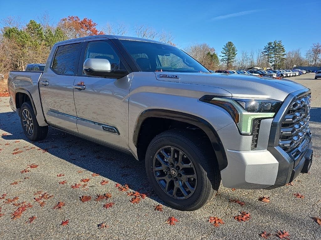 2026 Toyota Tundra Hybrid Platinum HV CrewMax Cab 4WD
