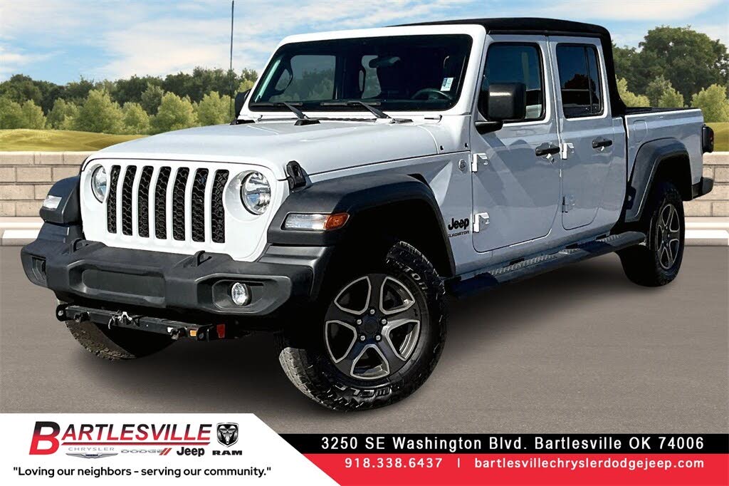 2020 Jeep Gladiator Sport Crew Cab 4WD