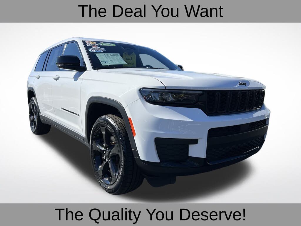 2022 Jeep Grand Cherokee L Altitude 4WD