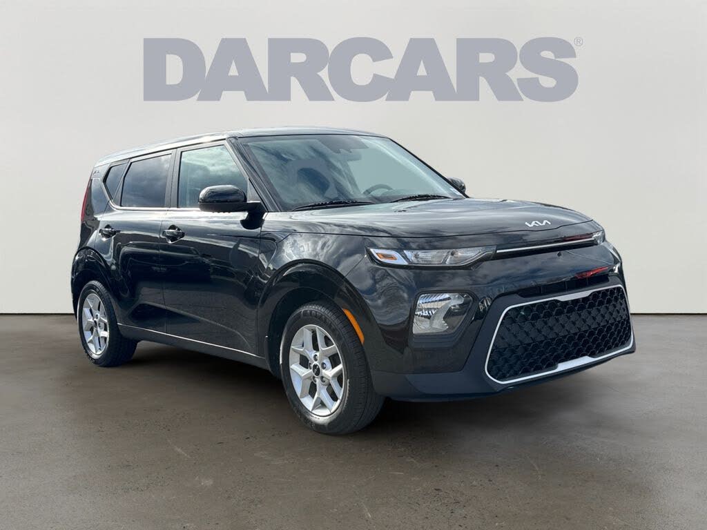 2022 Kia Soul LX FWD