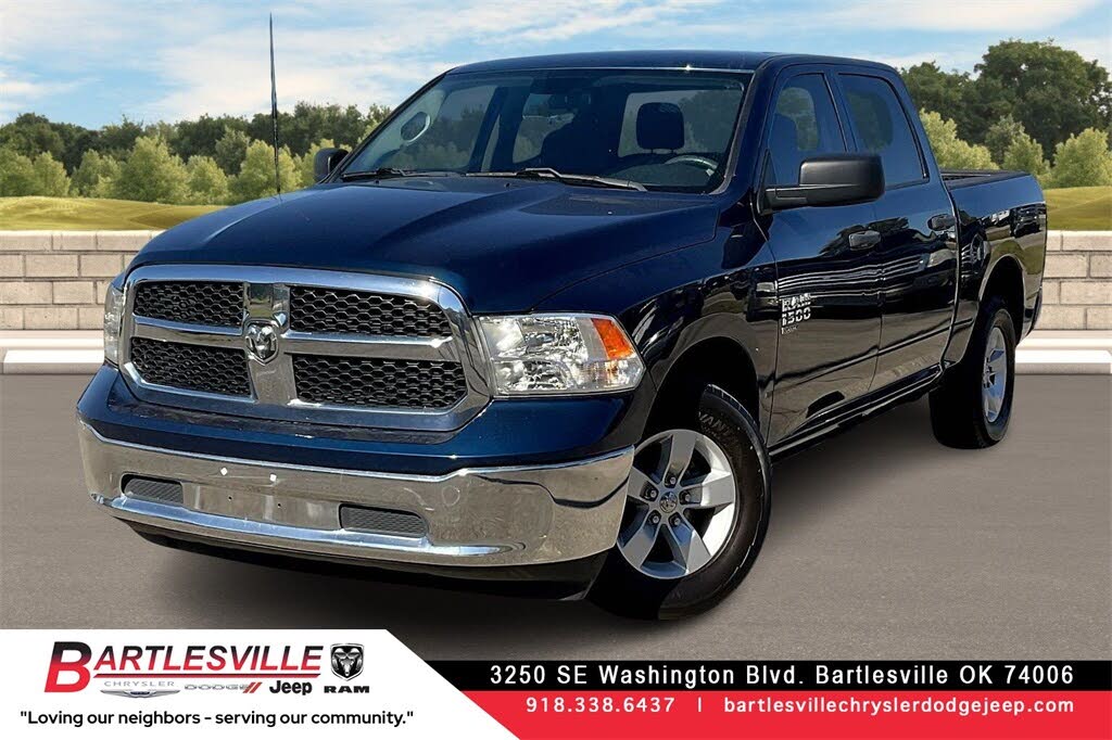 2022 RAM 1500 Classic SLT Crew Cab RWD