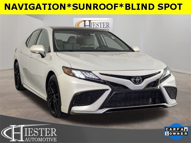 2022 Toyota Camry XSE FWD