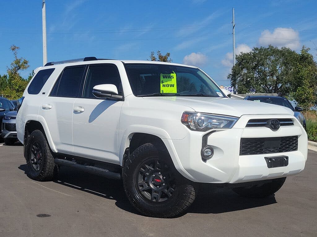 2023 Toyota 4Runner SR5 Premium RWD