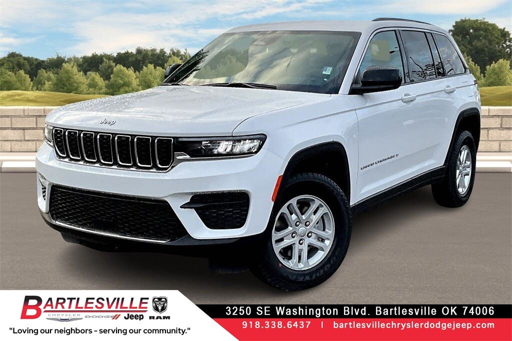 2025 Jeep Grand Cherokee Laredo 4WD