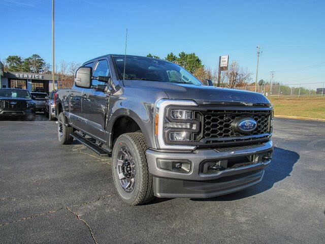 2026 Ford F-250 Super Duty XL Crew Cab 4WD