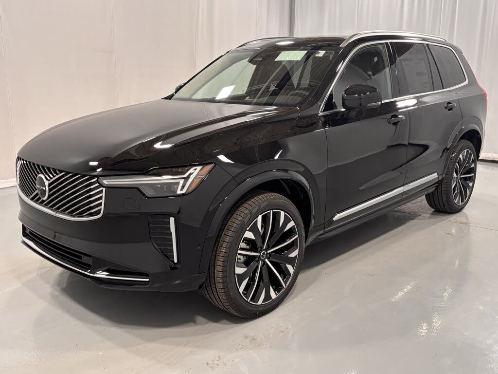 2026 Volvo XC90 B6 Plus 7-Passenger AWD