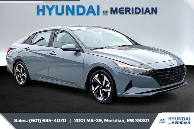 2023 Hyundai Elantra SEL FWD