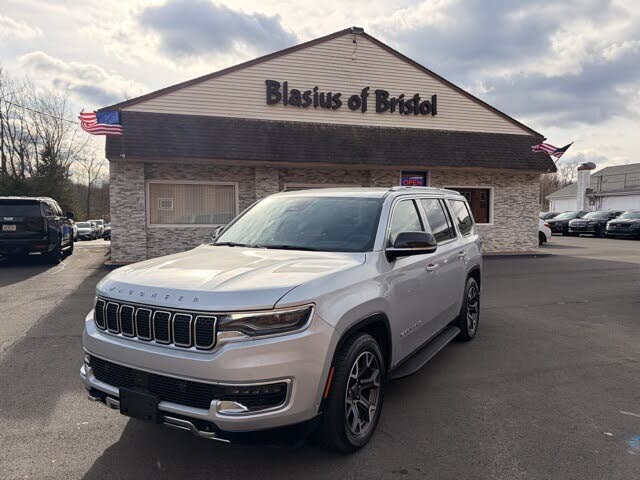 2023 Jeep Wagoneer Series III 4WD