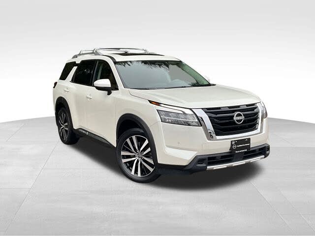 2023 Nissan Pathfinder Platinum 4WD