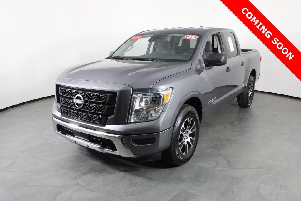 2023 Nissan Titan SV Crew Cab 4WD