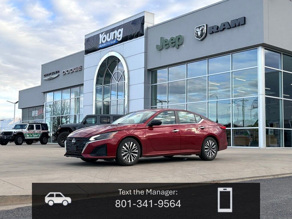 2024 Nissan Altima 2.5 SV FWD