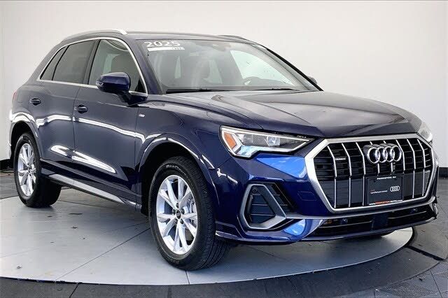 2025 Audi Q3 quattro Premium S Line 45 TFSI
