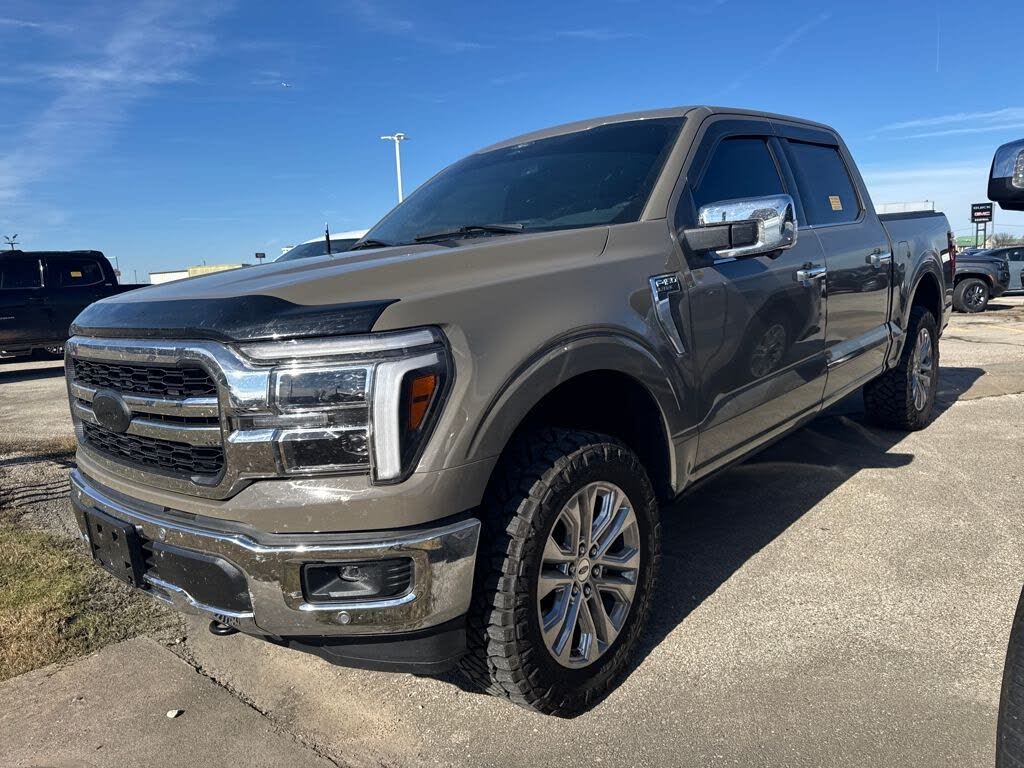 2025 Ford F-150 Lariat SuperCrew 4WD
